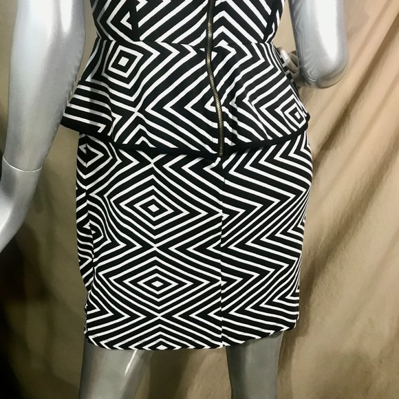 Worthington Women's Size 6 Small Black & Whit Dress Peplum Style Striped Diamond - Picture 9 of 14